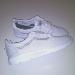 Vans White Walkers- size 10 male